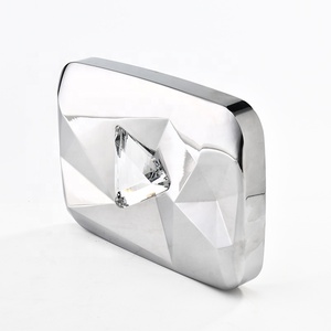 New Luxury <span class=keywords><strong>Youtube</strong></span> giải thưởng Kim Loại Tùy chỉnh mảng bám <span class=keywords><strong>Youtube</strong></span> Nút chơi mảng bám Trophy cho tổ chức sự kiện trang trí - Product Image 5