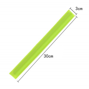สร้อยข้อมือตบ PVC สะท้อนแสงโลโก้พิมพ์ราคาถูก - Product Image 4