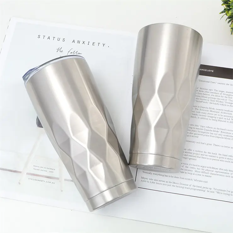 22oz Economical Diamond Shaped cup insulated vacuum coffee Mug gradient color diamond coffee tumbler with beer opener