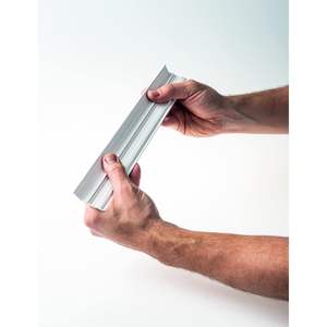 Ducto esquinero flexible autoadhesivo Rosi de 10x16mm y 5M para gestión de cables - Product Image 4