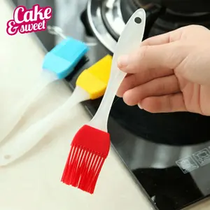 Wholesale cooking heat resistant non stick mini plastic handle kitchen baking silicone oil brush