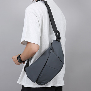 Bolso de Pecho para Hombre, Gris y Negro, con Revestimiento de PU, Gran Capacidad, Resistente al Desgaste, para Uso Diario, Verano 2025 SA027 - Product Image 5