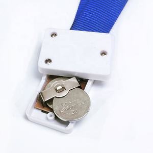 Longstargift Personalisierter RGB-Farbiger LED-Schlüsselanhänger für Festival-Atmosphäre mit Party-Szenen LED-<span class=keywords><strong>Lanyard</strong></span> - Product Image 4