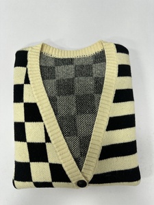 <span class=keywords><strong>Cardigan</strong></span> in cotone a maniche lunghe da donna con stampa a blocchi e a scacchi in bianco e <span class=keywords><strong>nero</strong></span> tessuto lavorato a maglia ricamato - Product Image 6