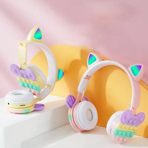 <span class=keywords><strong>Cascos</strong></span> con Orejas de Gato, <span class=keywords><strong>Cascos</strong></span> Inalámbricos Estéreo Bajo Sobre La Oreja, Auriculares Deportivos para Niños y Adultos - Product Image 6