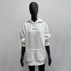 Sudadera con Capucha Personalizada Negra con Estampado 3D de Mariposa, para Otoño e Invierno, con Logotipo en la Parte Delantera, Estilo Crop Top, Talla Grande, Ecológica, para Mujer - Product Image 3