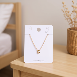 Chevillère en acier inoxydable Angelina avec lettre C, design minimaliste pour femme, bijoux tendance, cadeau - Product Image 3