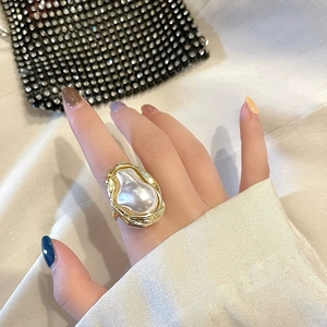 Anillo Ajustable de Aleación Vintage con Imitación de Perla para Mujer - Product Image 1