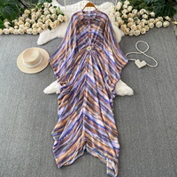 Robe longue élégante à manches irrégulières pour femme, style haut de gamme, ornée de diamants, imprimé torsadé, style vacances, jupe longue