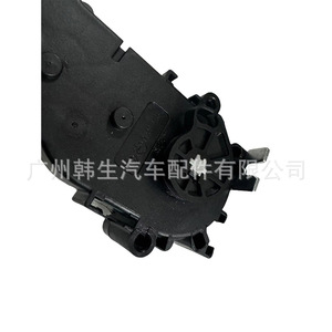 มอเตอร์ฝาครอบท้ายรถเทสล่า รุ่น S 1003549-00-D อะไหล่ทดแทนสำหรับตัวล็อคฝาท้าย - Product Image 1