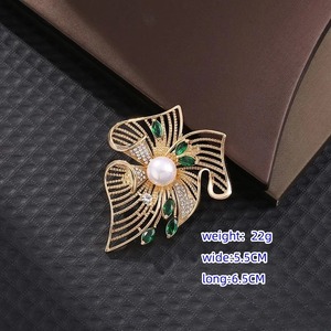여성 패션 럭셔리 에메랄드 그린 진주 브로치 의류 액세서리 핀 쥬얼리 - Product Image 6