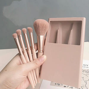 À la mode personnalisé 5 pièces pinceau de maquillage marque privée buissons ensemble de <span class=keywords><strong>pinceaux</strong></span> de maquillage cosmétique - Product Image 3