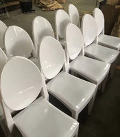 Chaise empilable ronde à dossier ovale en résine rose pour mariage, événement, salle à manger, restaurant, location d'hôtel, salon
