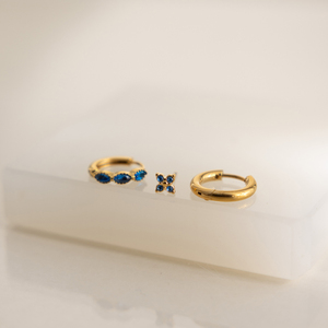ชุดต่างหูเพชรซิร์โคเนียสีน้ำเงิน 3 ชิ้น J&D Jewelry Sweet ชุบทอง 18K PVD สแตนเลสสตีลกันน้ำ รูปทรงมาร์คีส์แบบห่วงและแบบติดหูรูปโคลเวอร์ ชุดของขวัญ - Product Image 5