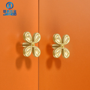 Jiehao Nordic Four Leaf Clover Brass Handle Gold Silver Minimalist Drawer Wardrobe Cabinet Knob Durable Design - Product Image 2