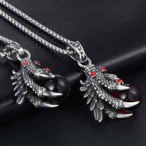 Mens Gothic Jewelry Casting <span class=keywords><strong>Eagle</strong></span> Dragon <span class=keywords><strong>Claw</strong></span> con Design pendente in pietra preziosa rossa - Product Image 2