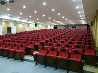 Chaise pliable JY-618 pour auditorium avec tablette d'écriture et structure métallique pour amphithéâtre universitaire et école