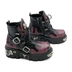 Ragazza occupata WZHW24 viola pelle PU Chunky plateau stivali alla caviglia Punk stile <span class=keywords><strong>scarpe</strong></span> da donna allacciate <span class=keywords><strong>con</strong></span> fibbie in metallo <span class=keywords><strong>con</strong></span> cerniera laterale - Product Image 2