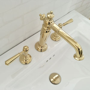 <span class=keywords><strong>Grifo</strong></span> mezclador de latón para <span class=keywords><strong>lavabo</strong></span> de baño de 3 agujeros <span class=keywords><strong>con</strong></span> doble manija de estilo tradicional europeo - Product Image 4