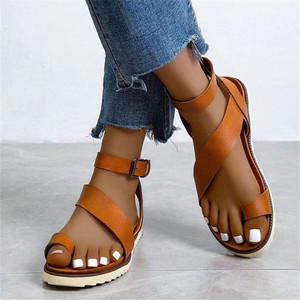Großhandel große Damen Sommer flache Sandalen Trendy <span class=keywords><strong>Casual</strong></span> Toe New Fashion Outer <span class=keywords><strong>Wear</strong></span> Rutsch feste Gummi PVC PU - Product Image 4
