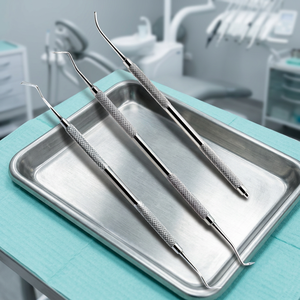 Ensemble d'instruments chirurgicaux dentaires manuels en acier inoxydable PK Thomas Premium 5 pièces, classe II, légers, certifiés CE, ergonomiques, pour la cire - Product Image 4