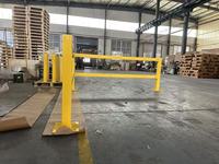 Poteau de garde-corps d'angle modulaire en acier 4x4 pouces, 2 niveaux de rail, embouts en caoutchouc, barrière de sécurité robuste pour entrepôt