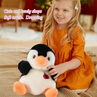 Mascotte en peluche pingouin personnalisée OEM ODM avec broderie coccinelle pour cadeau promotionnel de baby shower en gros