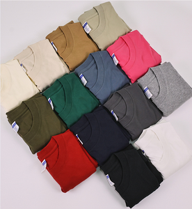 Camiseta de 230GSM Fasion para hombre Sorona Cooling Feel para hombre Color negro - Product Image 3