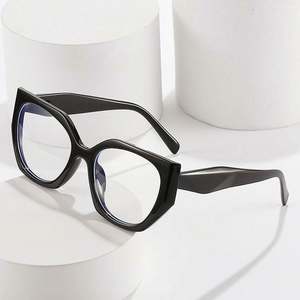 Gafas de Mujer con Logotipo Personalizado, Moda 2023, Diseño Cuadrado Irregular, Anti Luz Azul, Gafas de Computadora con Ojo de Gato - Product Image 3