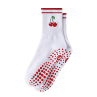 Chaussettes de yoga personnalisées pour femmes, avec logo brodé, chaussettes antidérapantes pour le fitness Pilates