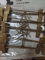 Cintres de présentation pour vêtements, cintres extra-lisses en métal pour jupes, cintres antidérapants en aluminium doré mat pour pantalons