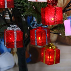 Wholesale 5.2*5.2*8cm Warm White Plastic Battery Powered Christmas Ornaments Gift Box Shape <b>LED</b> <b>Lights</b> for Decoration - Product Image 2