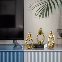 Juego de 3 Piezas de Esculturas de Resina Abstractas Minimalistas de Lujo, Figura Humana Hueca en Blanco Mate con Baño de Oro Electrolítico
