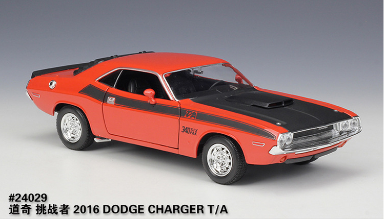 Welly 1:24 1970 DODGE Challenger T/A simülasyon alaşım araba