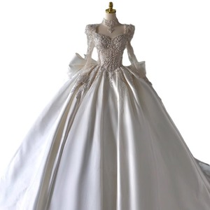 French Style Satin Wedding Dress Princess Waistline Sweetheart Neckline Ball Gown Vintage Bridal Gown Long Train - Product Image 5