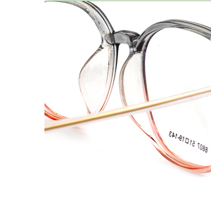 Bán Buôn Cổ Điển Tùy Chỉnh Titan + Tr90 Hỗn Hợp Khung Người Đàn Ông Của Phụ Nữ Unisex Kính Mắt Uv400 Ánh Sáng Màu Xanh Lọc Cổ Điển Màu Xanh PC - Product Image 2