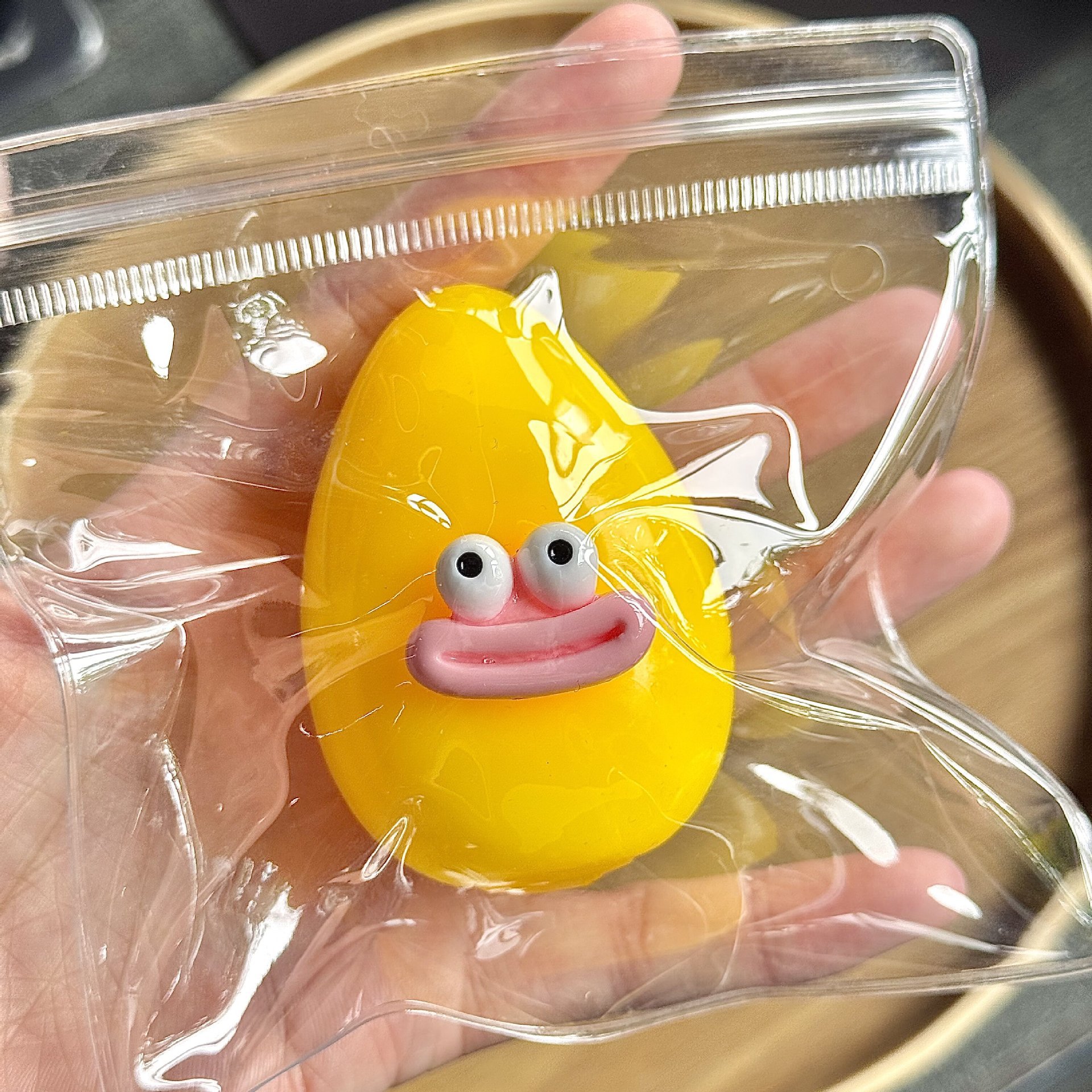 20634-ไข่เหลืองปากกว้างสกุชชี่