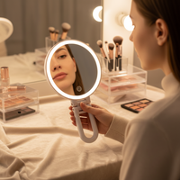Miroir de maquillage LED portable rechargeable avec support réglable et 3 couleurs de lumière