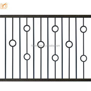 Vente <span class=keywords><strong>en</strong></span> gros carré décoratif intérieur noir 1/2 "* 44" broches d'escalier <span class=keywords><strong>en</strong></span> <span class=keywords><strong>fer</strong></span> <span class=keywords><strong>forgé</strong></span> à simple et double <span class=keywords><strong>cercle</strong></span> balustres d'escalier <span class=keywords><strong>en</strong></span> métal - Product Image 1