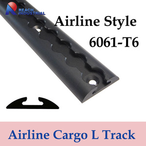 Rail en L pour système de suspension aérienne, simple fente, en aluminium noir, à montage en surface |   Rail de fixation L-Track |   Utilisation sur les camionnettes, les fourgonnettes et les remorques fermées - Product Image 1