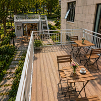 Maison préfabriquée modulaire en acier légère, étanche, facile et rapide à installer, extensible, pour hôtel, parc, personnalisable