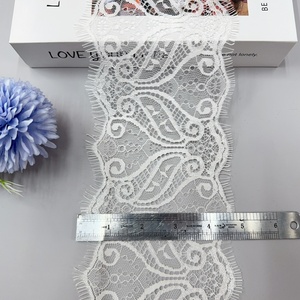Erkoumi Ingrosso Dubai Pizzo in Tulle Bianco Crema con Bordo a Ciglia per <span class=keywords><strong>Abiti</strong></span> Personalizzati, Scialli, Colletti e Accessori - Product Image 4