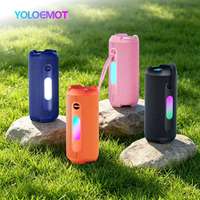 En gros, Enceintes doubles IPX7 avec quatre lumières RGB, appairage TWS, longue autonomie de la batterie et expérience stéréo immersive immersif