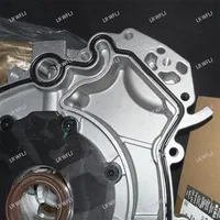 Pompa oli 2.7 3.0 TDV6 LR123716 cocok untuk suku cadang mobil Land Rover Discovery