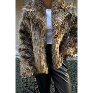 Abrigo Reversible de Piel Sintética Amarilla con Estampado Vintage, Parka Larga de Lana con Exterior de Seda y Relleno de Algodón Camel - Product Image 4