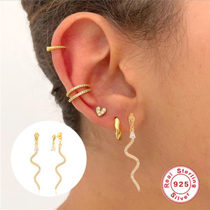 ROXI Deux façons de porter des boucles d'oreilles pendantes en argent sterling S925 avec un motif géométrique en forme de serpent - Product Image 3