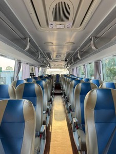Autobus électrique de luxe d'occasion avec une bonne autonomie, 44 places, livraison rapide, autocar de tourisme, autobus urbain de luxe pour les longs trajets - Product Image 6
