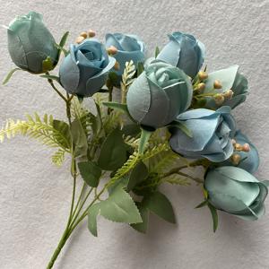 Vente en gros directe auprès d'un fabricant chinois Fleurs artificielles de <span class=keywords><strong>rose</strong></span> en mousse à 5 branches de haute qualité - Product Image 3