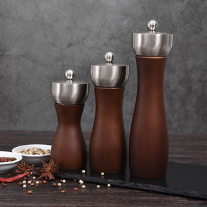 Moulin à poivre en gros, moulin à sel et à poivre en bois de chêne miniature artisanal - Product Image 6