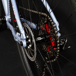 Vélo de montagne en alliage d'aluminium léger avec roues de 29 pouces, transmission à 12 vitesses, frein à disque hydraulique, <span class=keywords><strong>VTT</strong></span> pour la conduite sur sentier - Product Image 4
